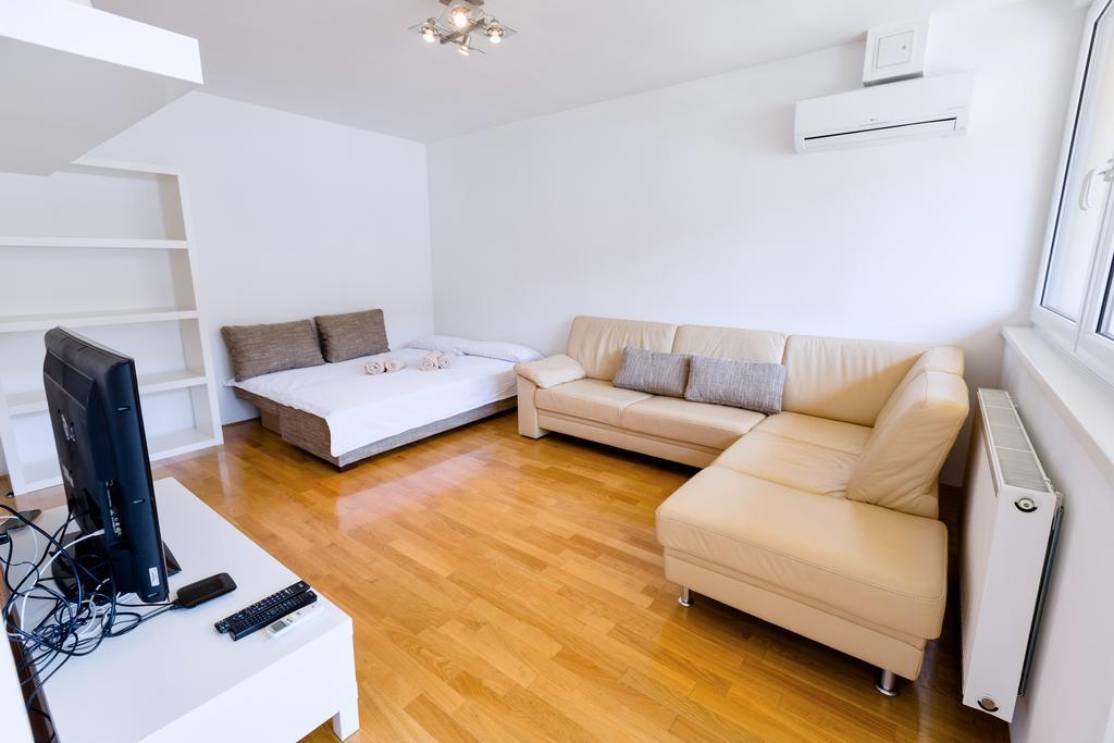 Appartement Panda 777 *
