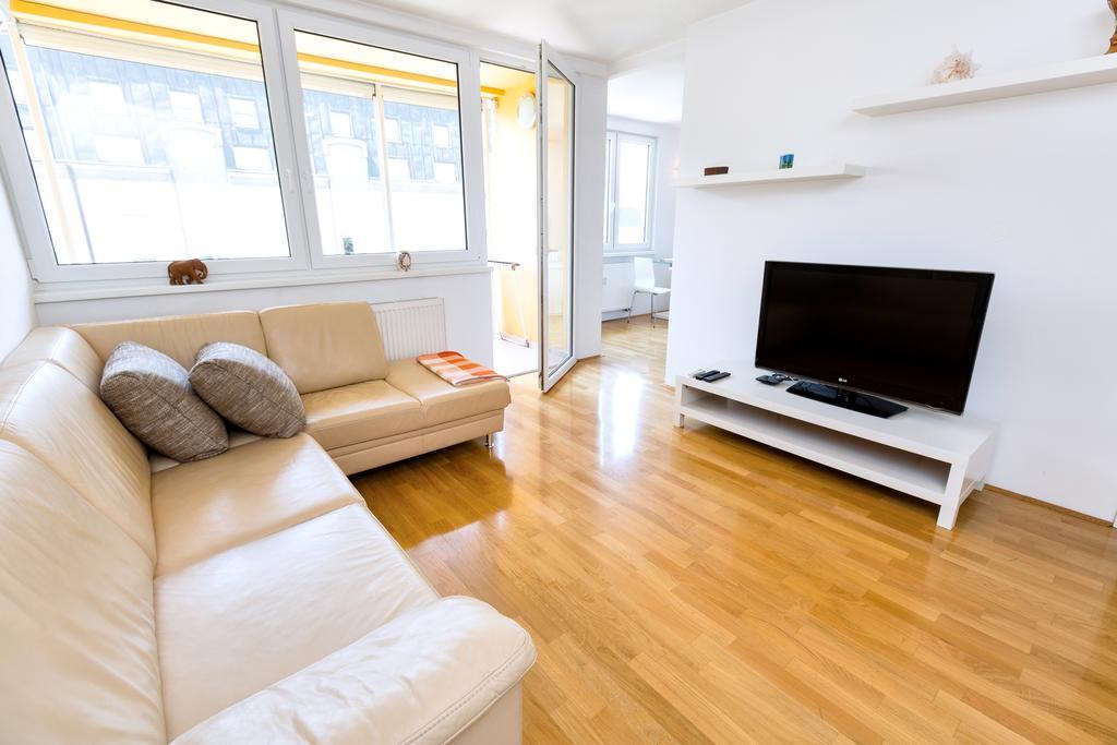 Panda 777 Appartement Ljubljana